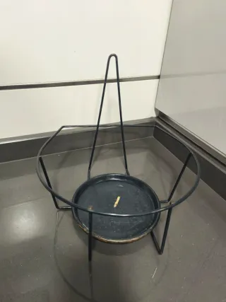 Soporte pared macetas metal negro