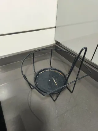 Soporte pared macetas metal negro