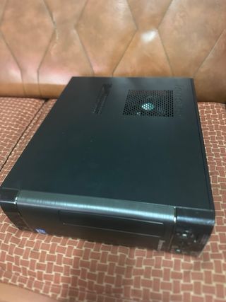 Torre Lenovo Core i3 8GB RAM 1TB HDD Windows 11