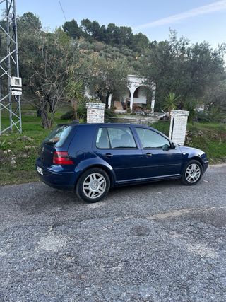 Volkswagen Golf 2001