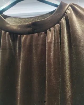 Capa elegante mujer marrón