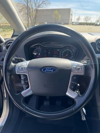 Ford S-MAX 2015