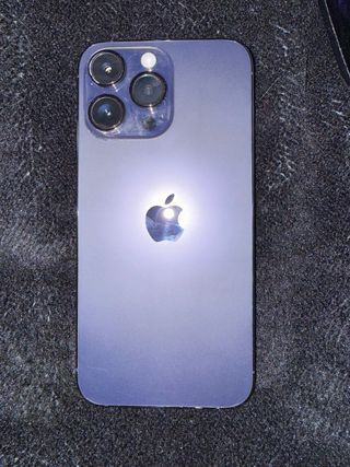 iPhone 14 Pro Max 128GB Morado + 6 Fundas