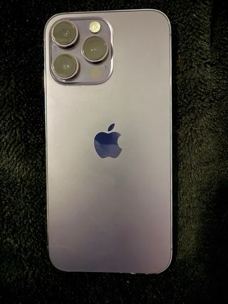 iPhone 14 Pro Max 128GB Morado + 6 Fundas