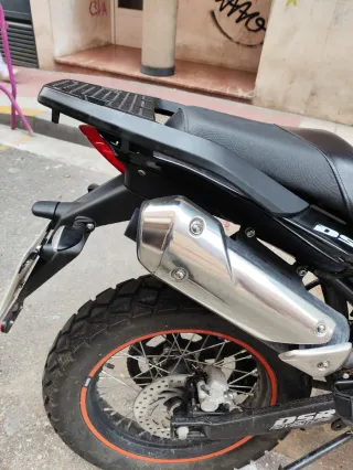 UM DSR Adventure TT 125 2023Negra/Naranja