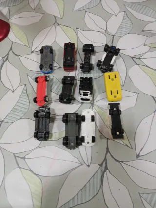 Lote 12 coches Matchbox de juguete