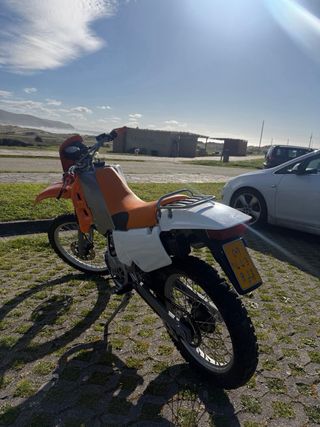 Gilera Enduro/Motocross Naranja y Blanca