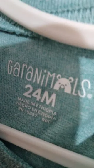 Conjunto camiseta y shorts vaqueros niño