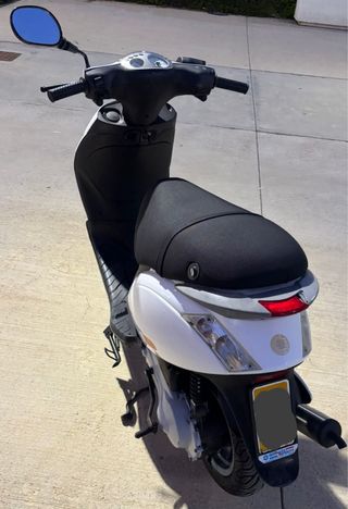 Piaggio Zip 49cc Blanca y Negra