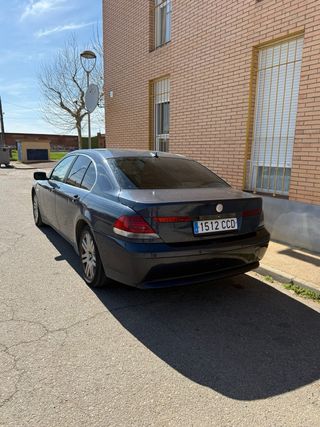 BMW Serie 7 2003