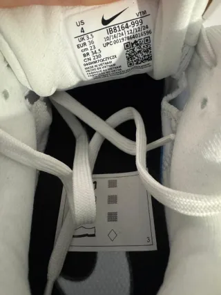 Nike Vomero 18 SE Scarpe Running Uomo Donna