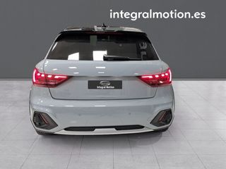 Audi A1 citycarver Black line 35 TFSI 110kW S tr