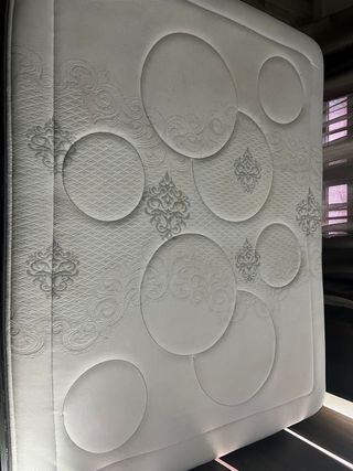 Canapé 1.50x1.90 + Colchón