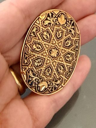 Spilla vintage Toledo damascena oro e nero