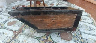 Fanega de madera antigua