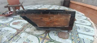 Fanega de madera antigua
