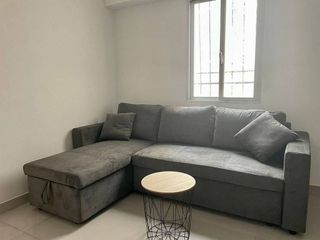 Piso en alquiler en Los Ángeles - Cruz de Caravaca en Almería