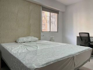 Piso en alquiler en Los Ángeles - Cruz de Caravaca en Almería