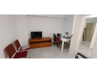 Piso en alquiler en Los Ángeles - Cruz de Caravaca en Almería