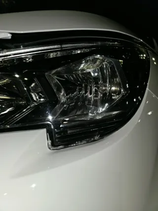 Faro izquierdo Peugeot 3008 2019 Allure
