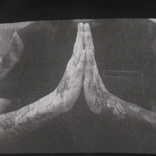 Sudadera Negra Pray