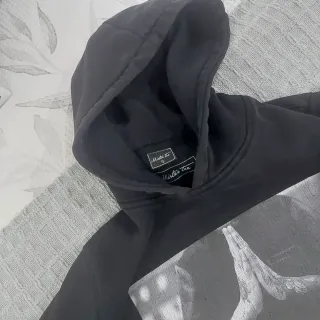 Sudadera Negra Pray