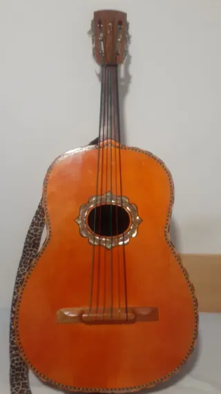 Guitarrón Mexicano y Guitarra Mexicana.