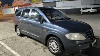 SsangYong Rodius 2006