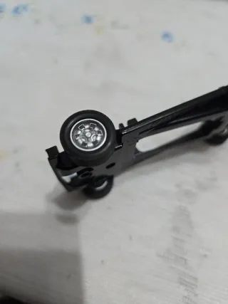 Ejes + Neumaticos Scalextric Renault R5 Copa