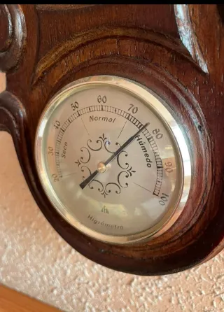 Reloj de pared decorativo