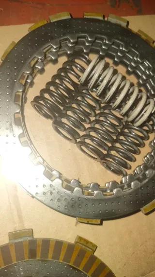 Embrague honda cbr600f f4i pc35 2002.