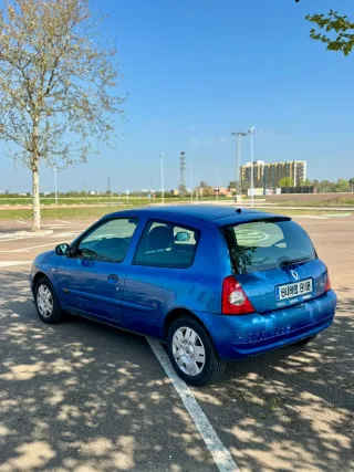 Renault Clio 2005