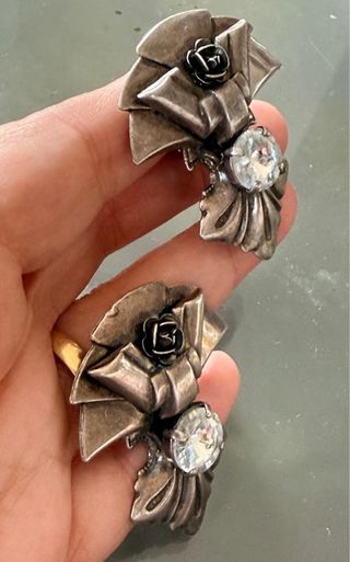 Orecchini vintage anni 80 fiore strass