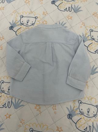 Camisa bebé cuello mao azul