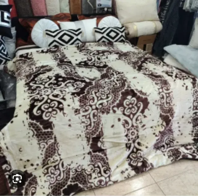 Manta Matrimonio Fleece 2kg 240×210=18€ Dos 30€