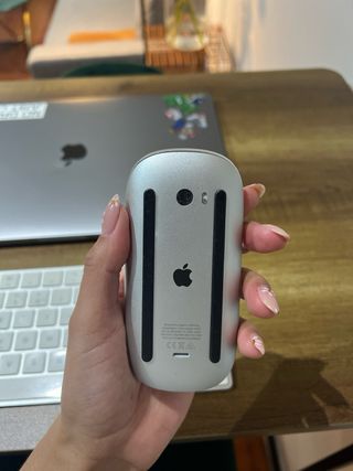 MacBook Pro 15.4 2019 Táctil + mouse + keyboard