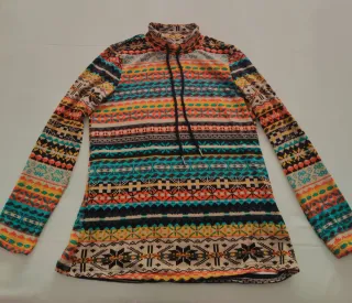 Jersey cuello alto estampado multicolor