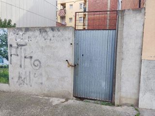 Terreno en venta en L'Eixample en Figueres