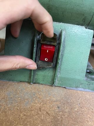 Máquina Pulir Taller Industrial