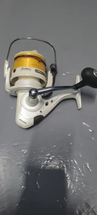 Carrete de pesca Okuma