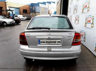 1053704 centralita motor uce 8973065750 opel astra