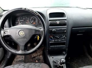 1053704 centralita motor uce 8973065750 opel astra