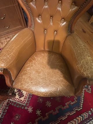 Coppia poltrone pelle da restaurare