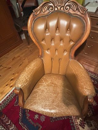 Coppia poltrone pelle da restaurare