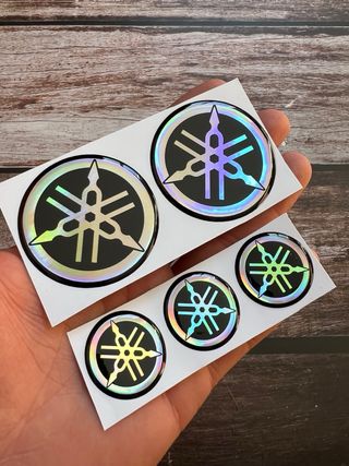 5 EMBLEMAS PEGATINA YAMAHA MULTICOLOR MT07 R1 R6