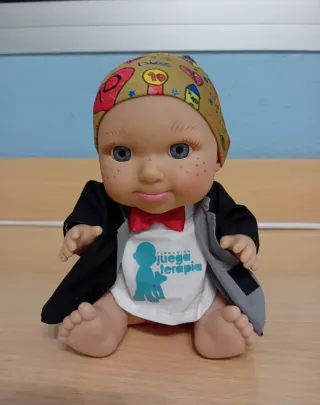 Muñeco Baby Pelón Fundación Juegaterapia