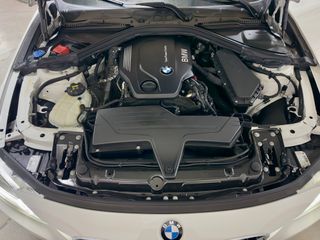 BMW Serie 3 318d Touring