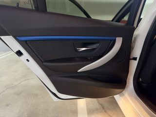 BMW Serie 3 318d Touring