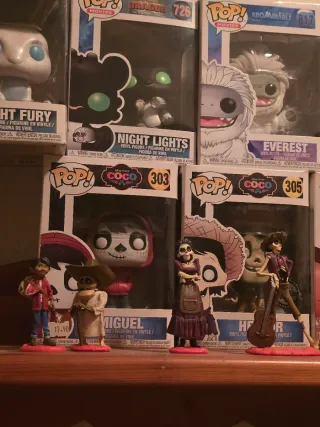 Lote 5 figuras de coco disney