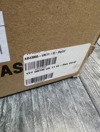 Adidas Yeezy QNTM Hi-Res Coral